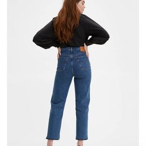 Levi’s Georgie rib cage straight leg jeans